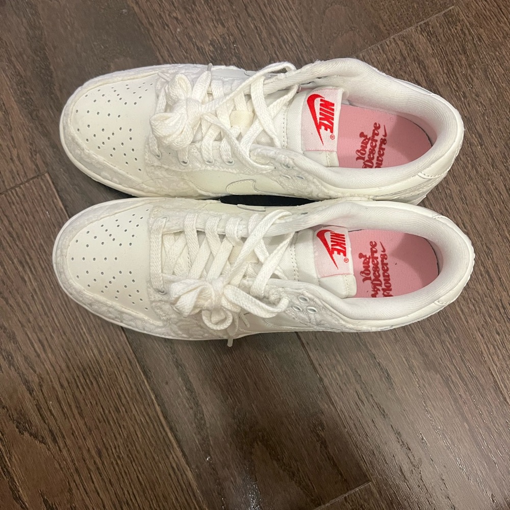Nike Cream Sneakers with Red rose
